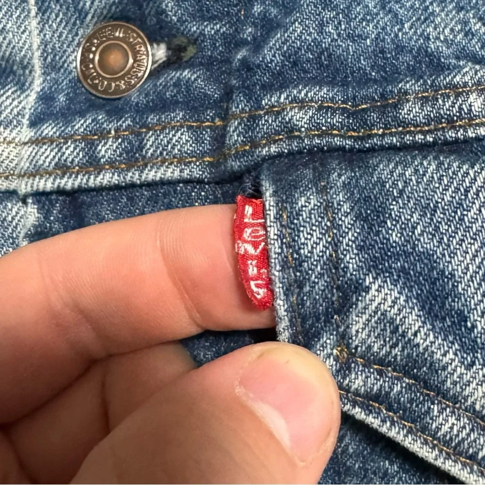 Vintage Levi’s 527 Type 3‎ Blanket Lined Denim Trucker Jacket Size 38
